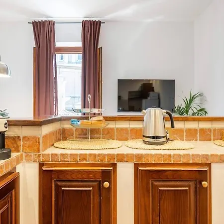 Apartment Attico Campo De Fiori Katia Rome