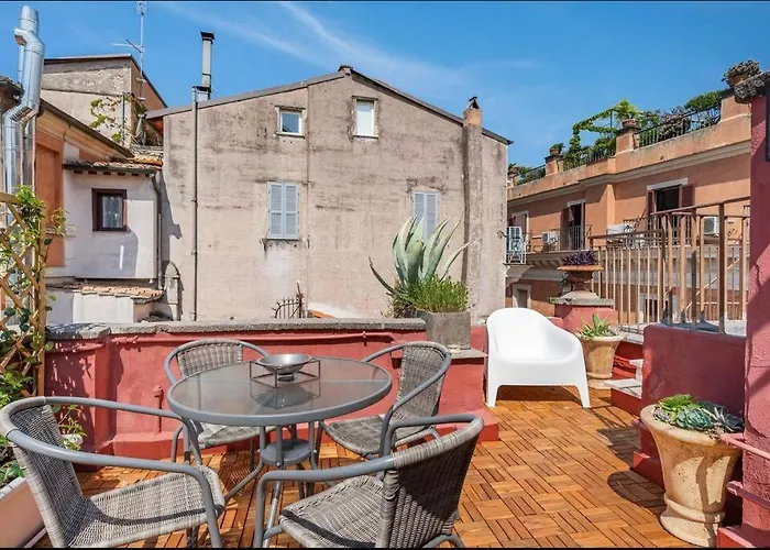 Attico Campo De Fiori Katia * Rom